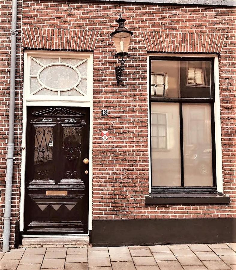 Bed and Breakfast De Buurvrouw Nr.18 Дусбурґ Екстер'єр фото